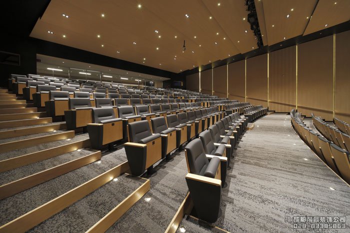 300平成人培訓機構裝修有哪些注意事項？