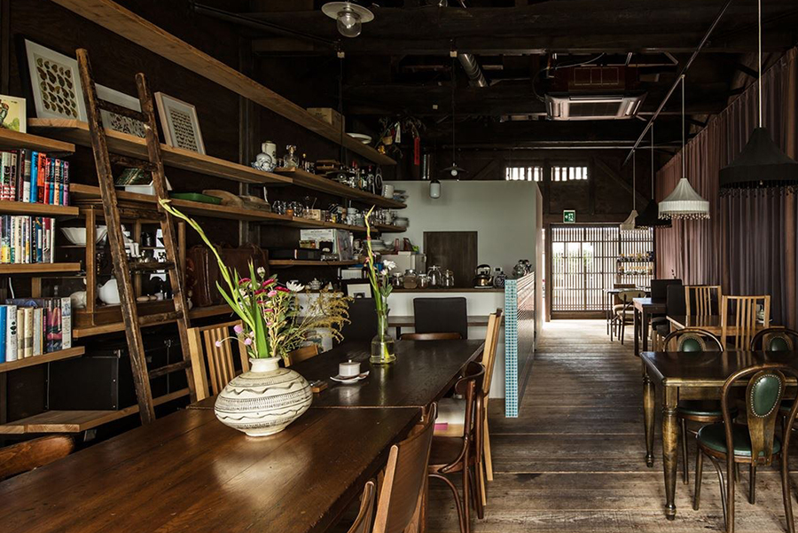 咖啡廳裝修設(shè)計時需要考慮儲藏室嗎？